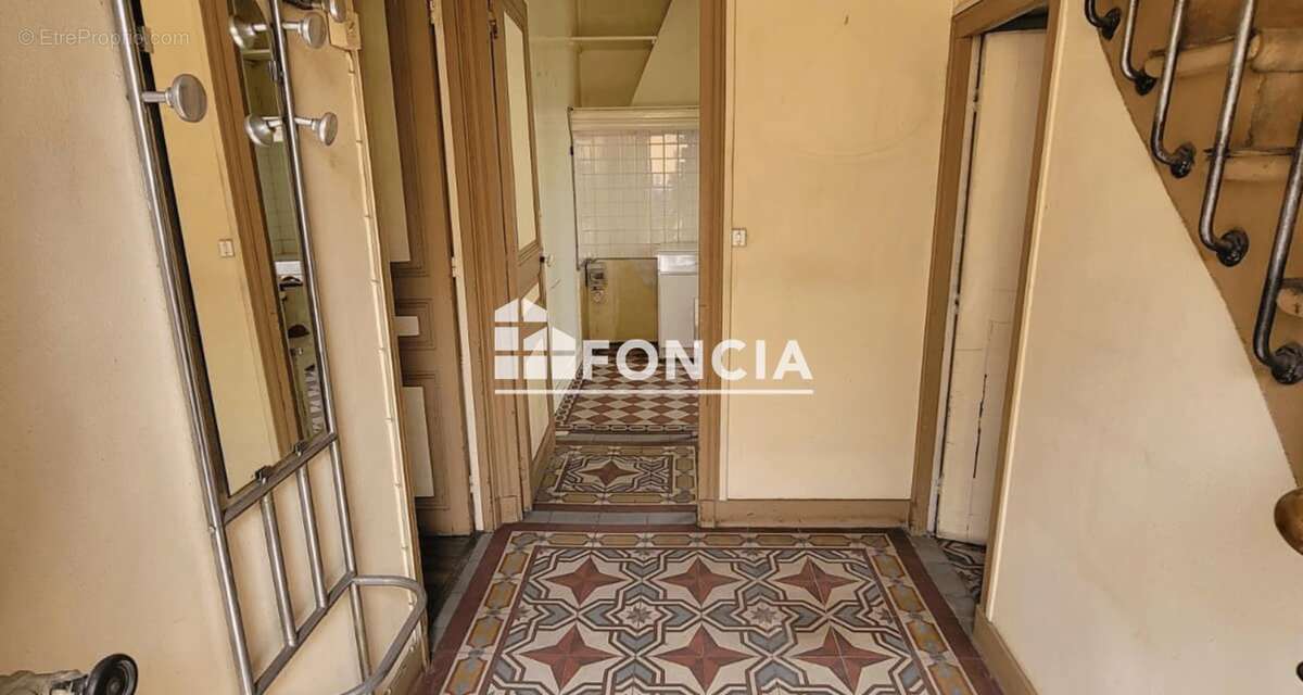Maison de caractere a renover - photo 7