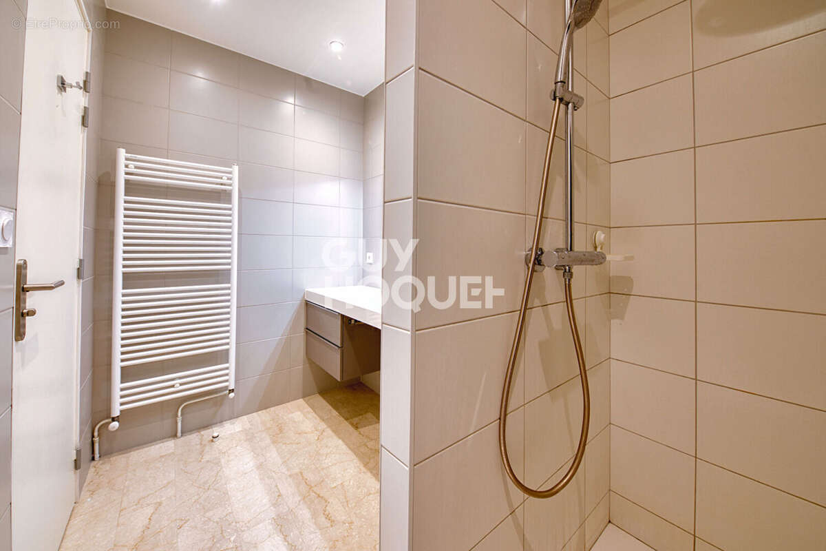 Appartement à LYON-4E