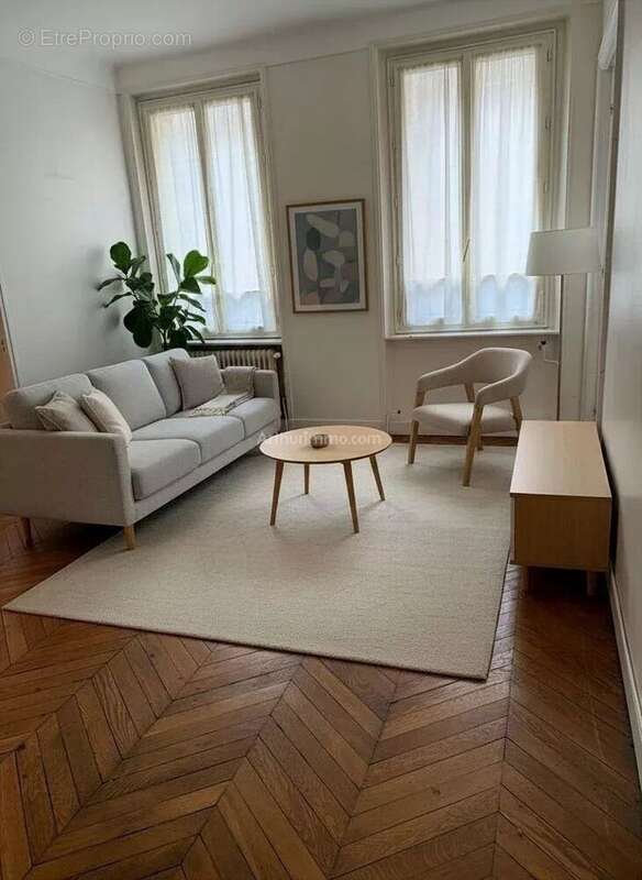 Appartement à PARIS-5E