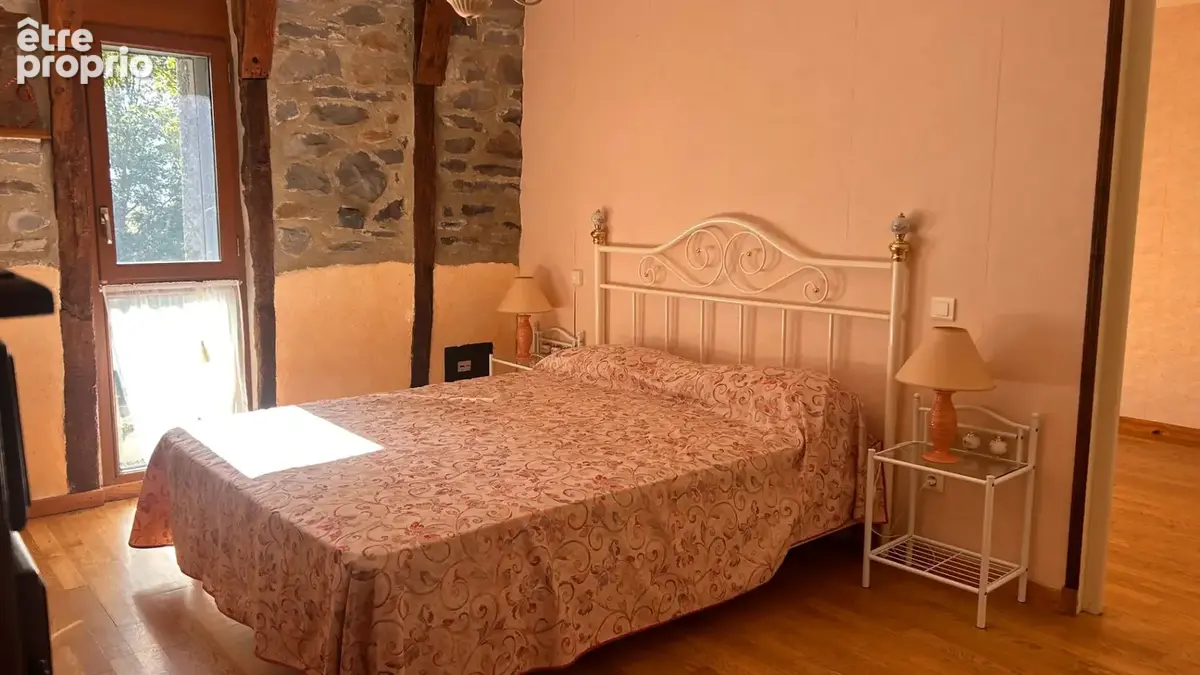 Domaine d'exception +500 m² sur 1,7 ha, Vue panoramique Aubrac,  Idéal Gîte ou Grande Demeure - photo 29