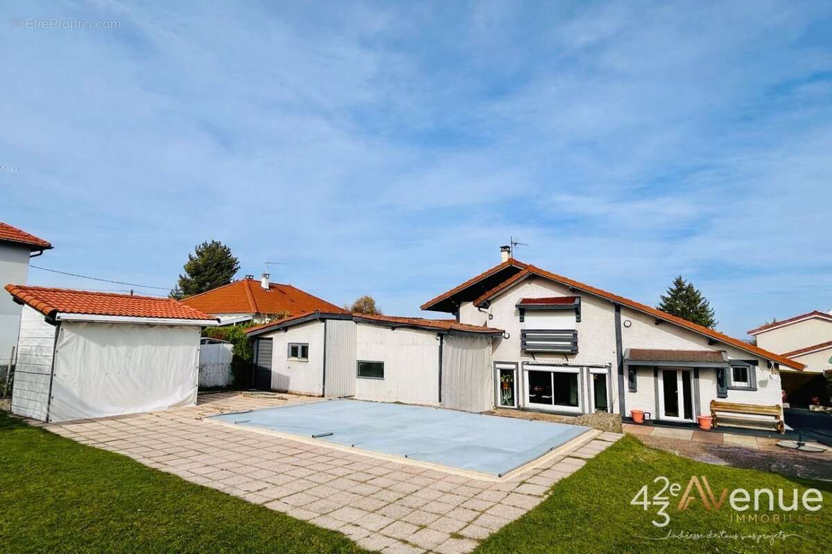 Maison à SAINT-FERREOL-D'AUROURE