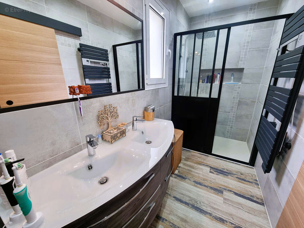 Maison à PEYMEINADE