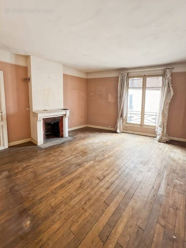 Appartement à ASNIERES-SUR-SEINE