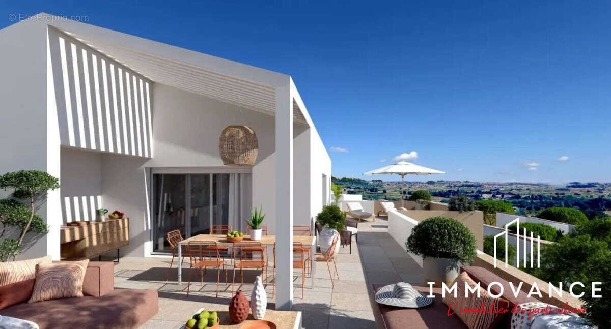 Appartement à COURNONTERRAL