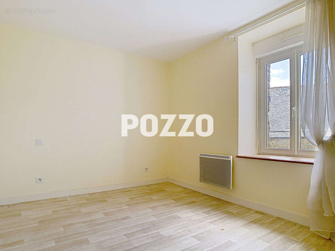 A Vendre - Sacey - Maison 7 pièce(s) 166 m² - photo 11