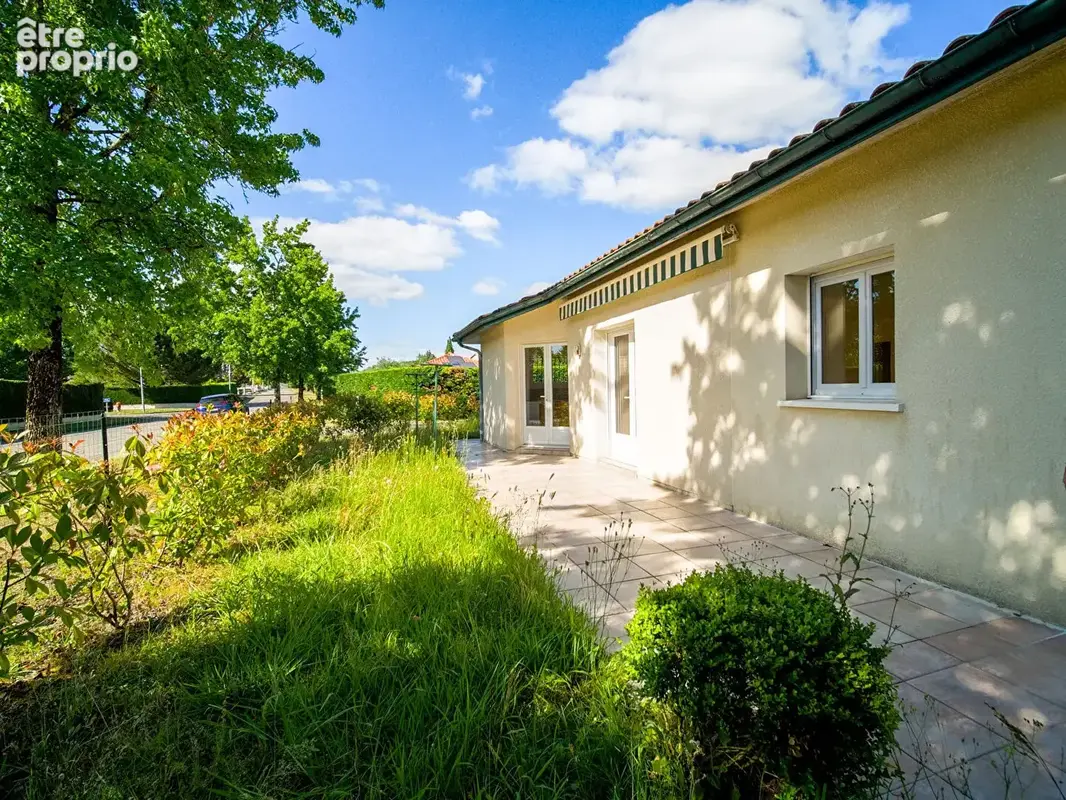 Maison T5 de plain-pied, 155 m² sur terrain clos (quartier Saubagnac) - photo 12