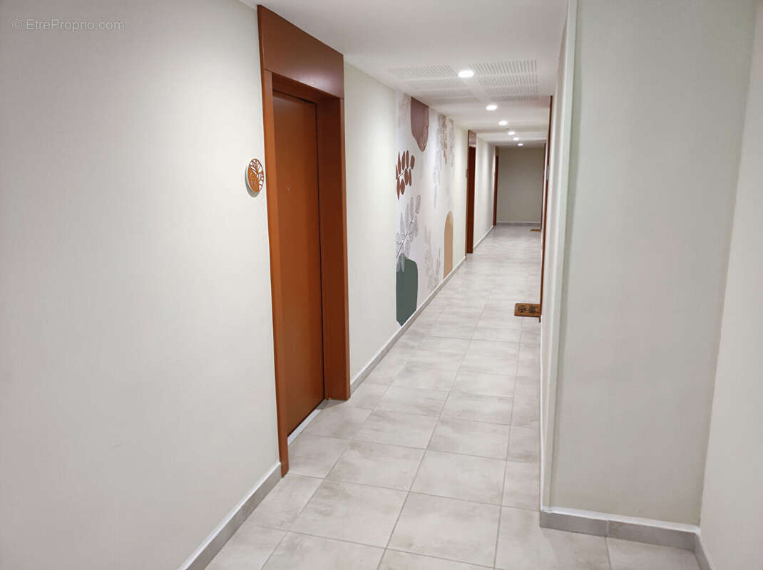 Appartement à SAUVIAN