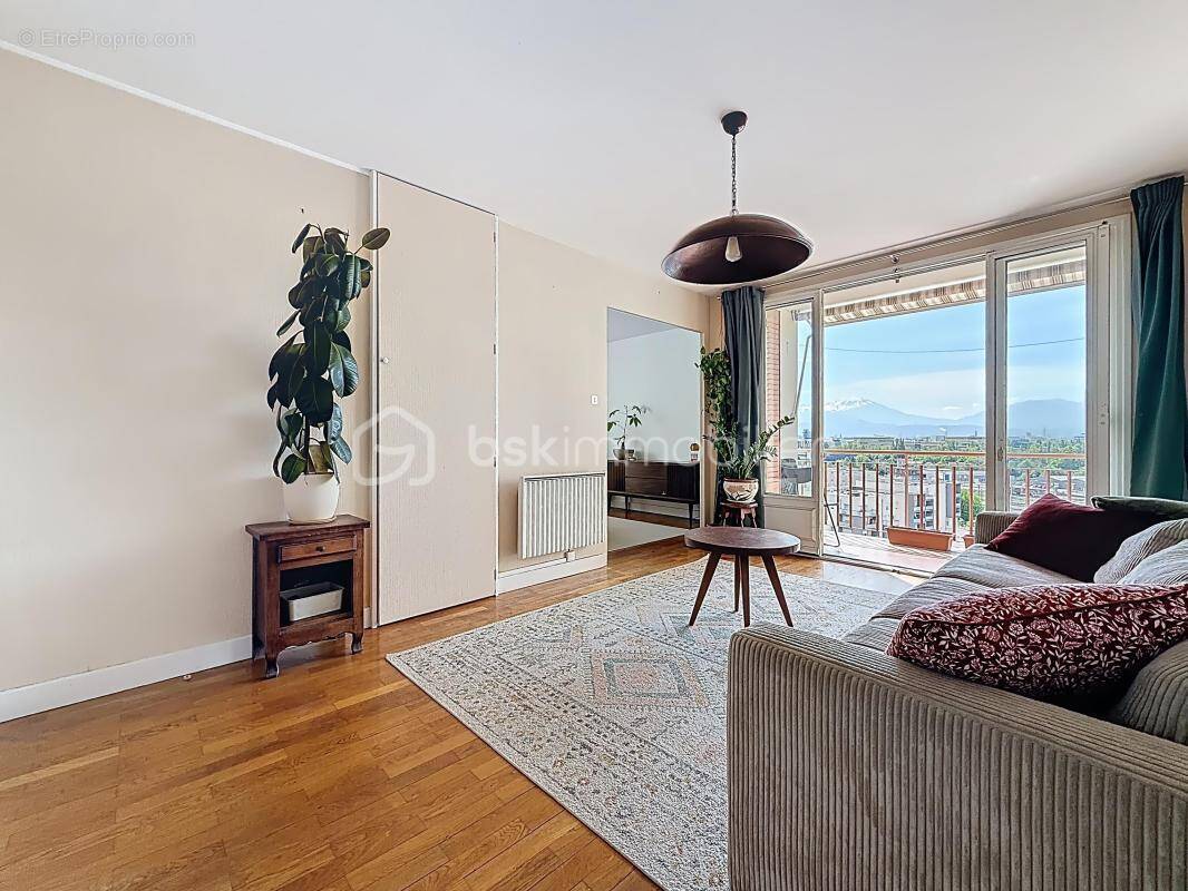 Appartement à SAINT-MARTIN-LE-VINOUX