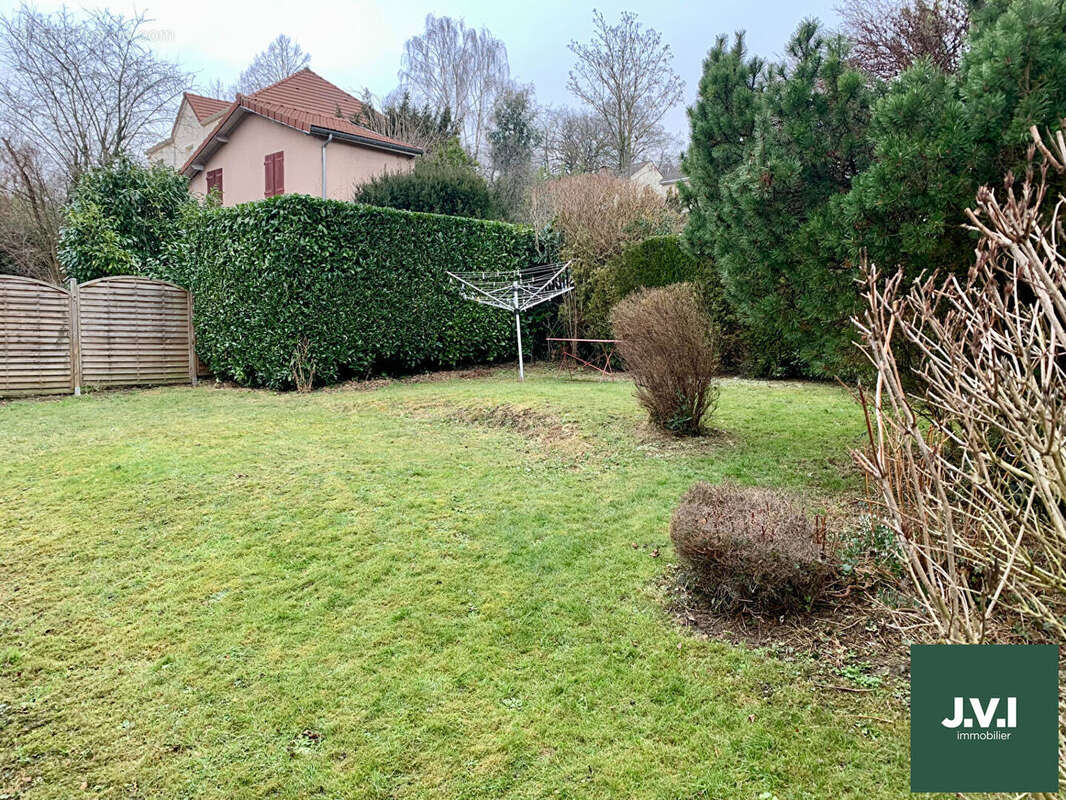 Maison à MONTMORENCY