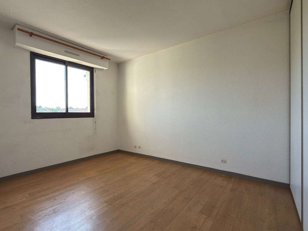 Bordeaux Caudéran Appartement 2 pièce(s) 46.47 m2 - photo 9