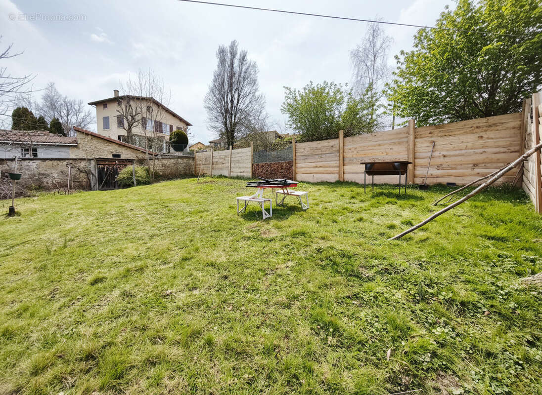 Appartement à CUNLHAT