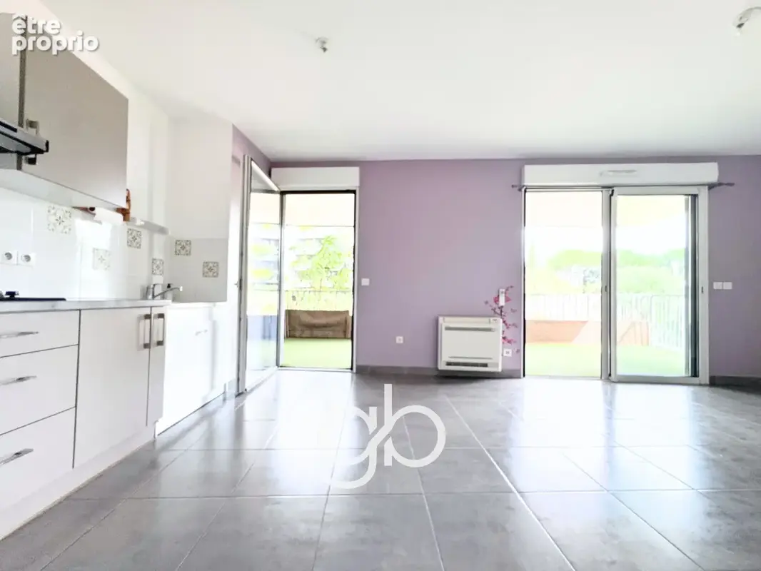 À vendre   appartement t2 de 50 m2 avec terrasse de 22 m2 et parking   montpellier antigone - photo 3