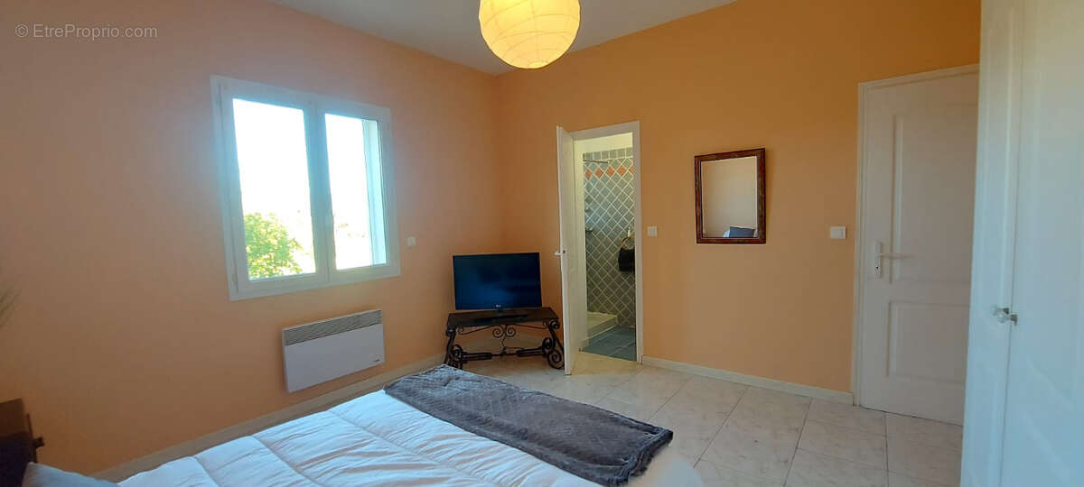 Opportunite - villa 6 pieces - le muy la motte - photo 18
