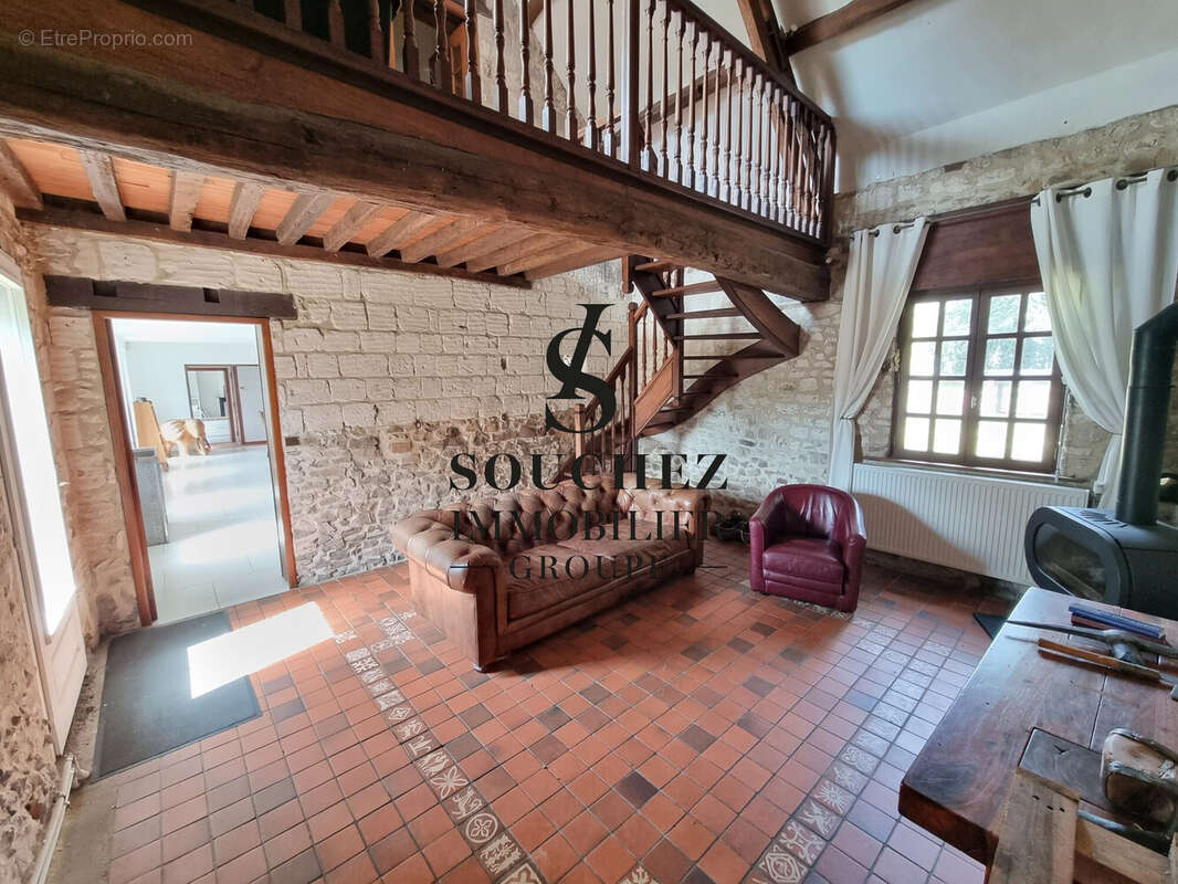Maison 189 m² à Camblain-L'abbe  - photo 5
