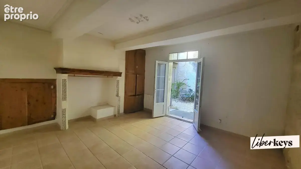 Maison + appartement 250m2 - Codognan - Grand terrain 1100m2 - photo 6