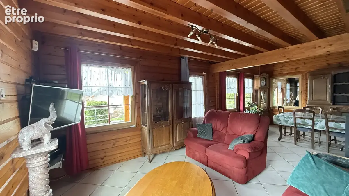 La Voivre - Rare - Très beau chalet sur un terrain paysagé de 2528m2 - photo 7