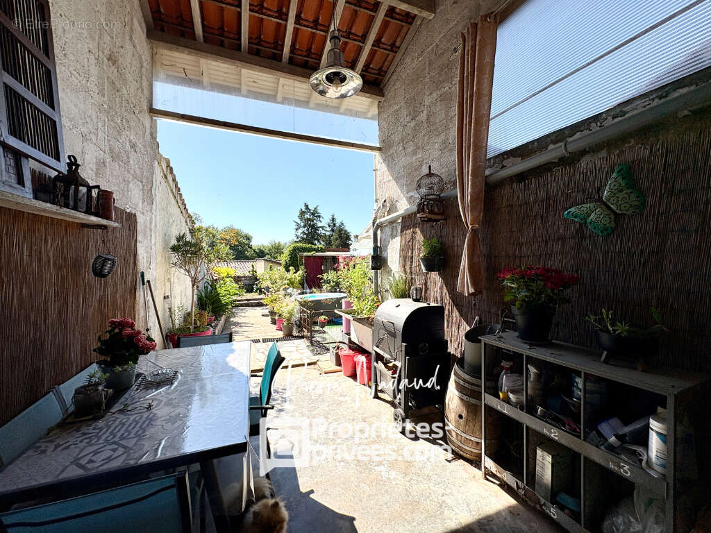 Maison à GUITRES