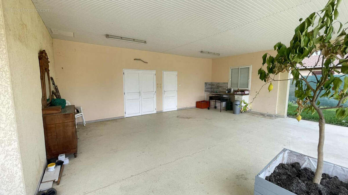 Maison à LA VILLE-DIEU-DU-TEMPLE