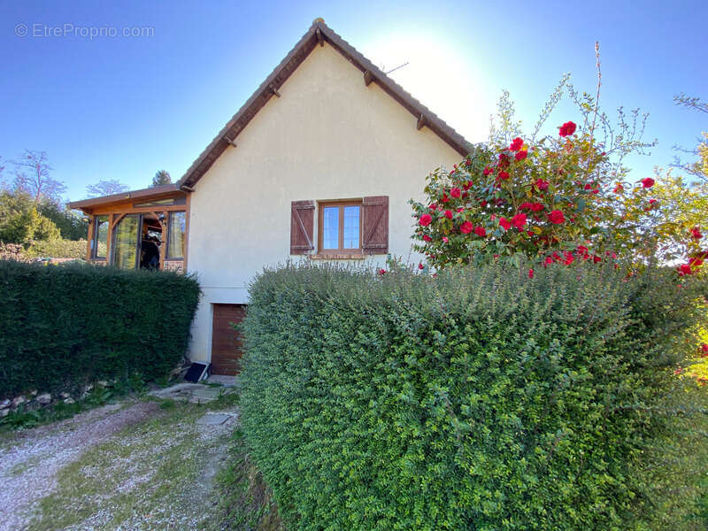 Maison à PONT-L'EVEQUE