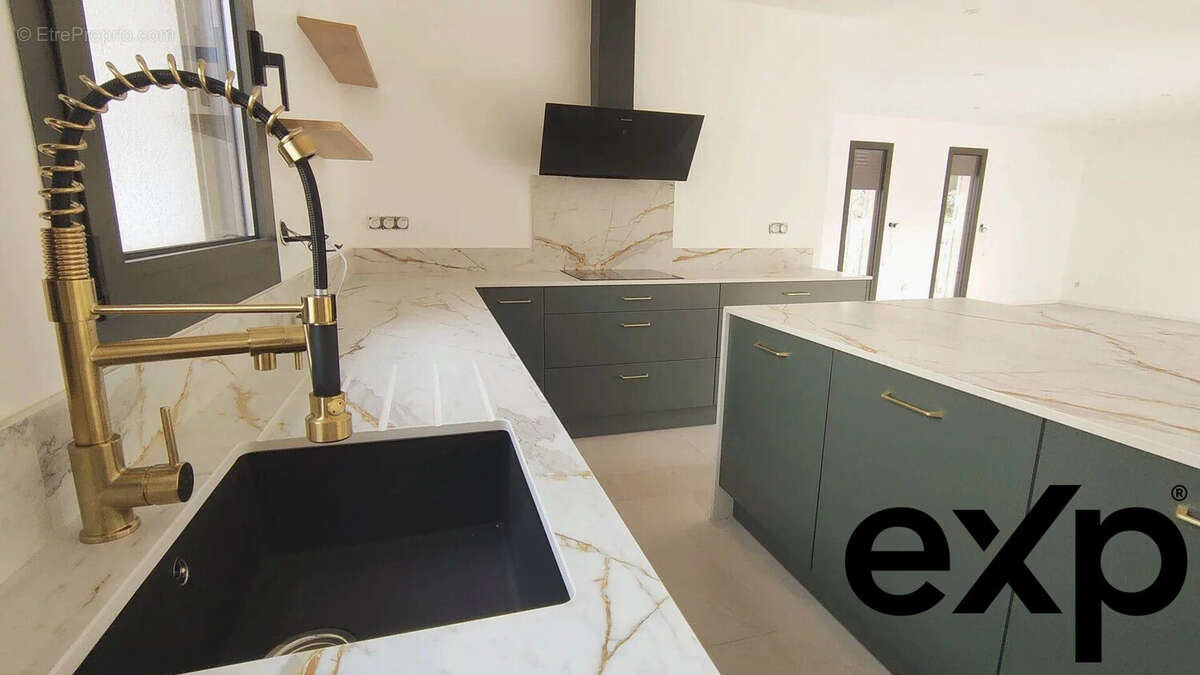 Maison à MOLIETS-ET-MAA