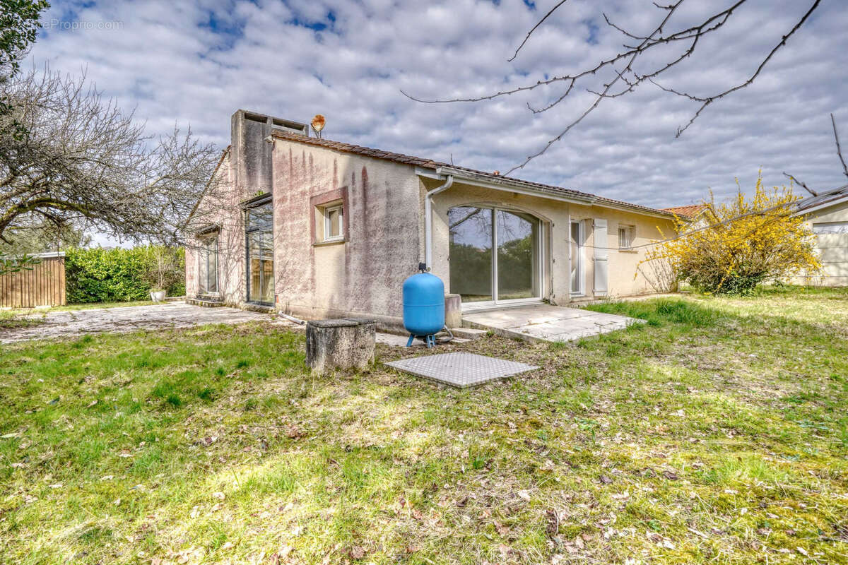 Maison à LE TAILLAN-MEDOC