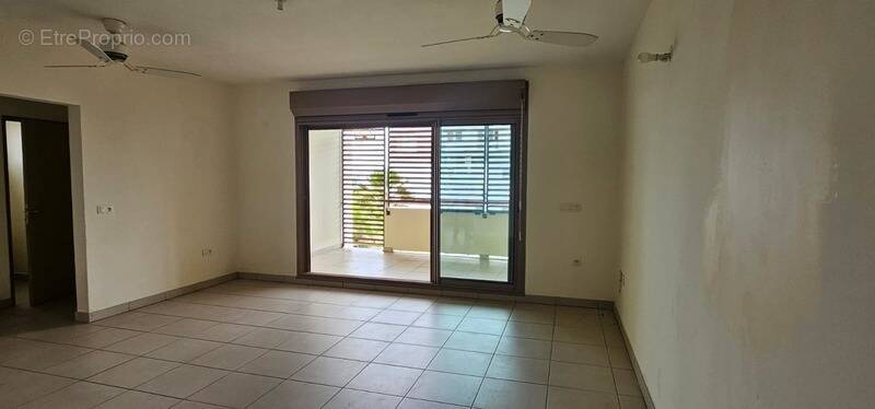 Appartement à L'ETANG-SALE