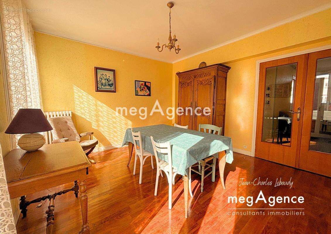 Appartement à VIRE