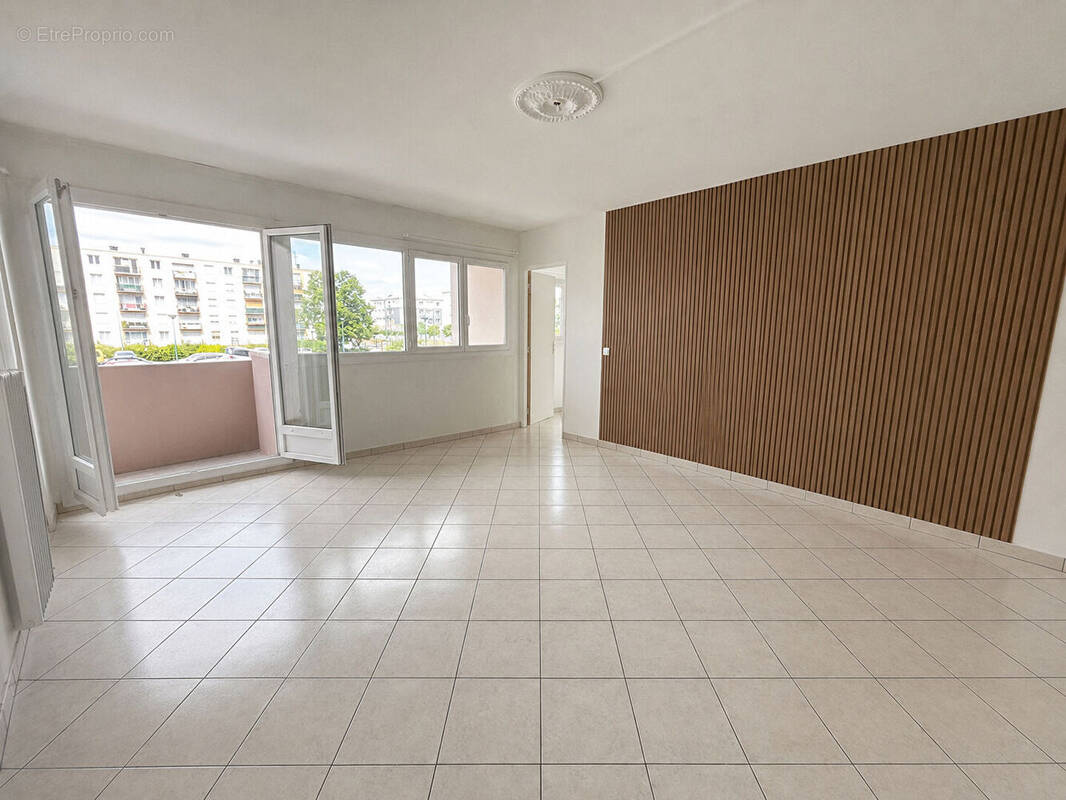 Appartement à BIHOREL