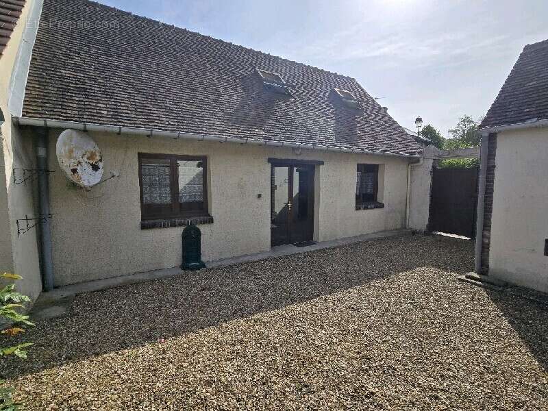 Maison 70 m² à Nonancourt  - photo 4