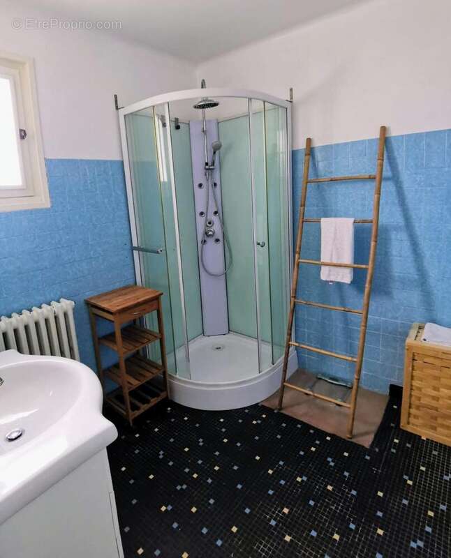 Maison 100 m² à Trevou-Treguignec  - photo 8