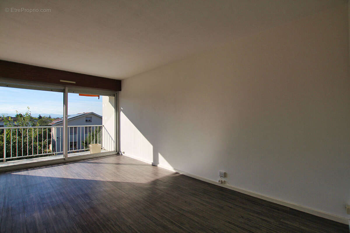 Appartement à SAINT-PRIEST