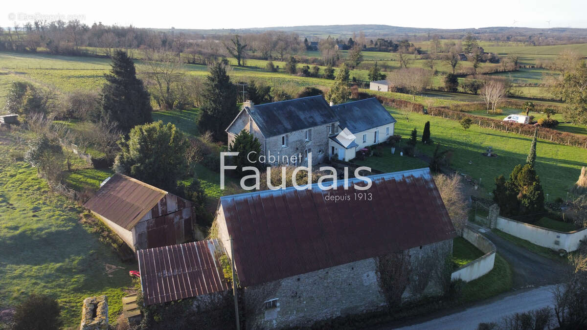 Maison à VILLERS-BOCAGE