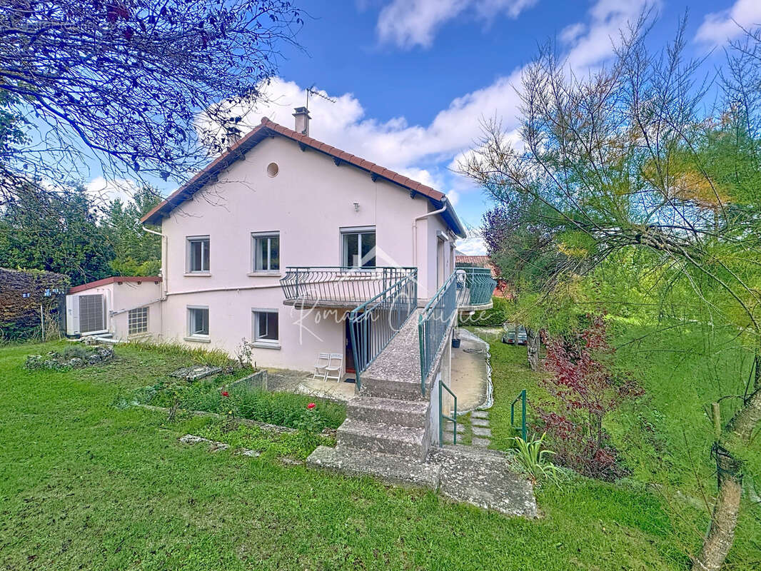 Maison type 5 113 m2 sur terrain de 1529 m2 - photo 3