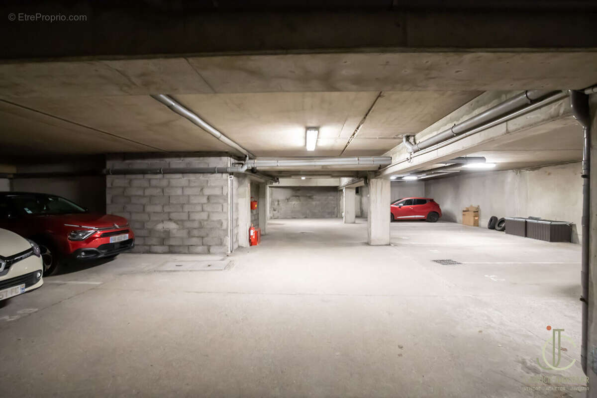 NANCY Thermal Cité Judiciaire - appartement 121m2 avec balcon et Parking ! - photo 11