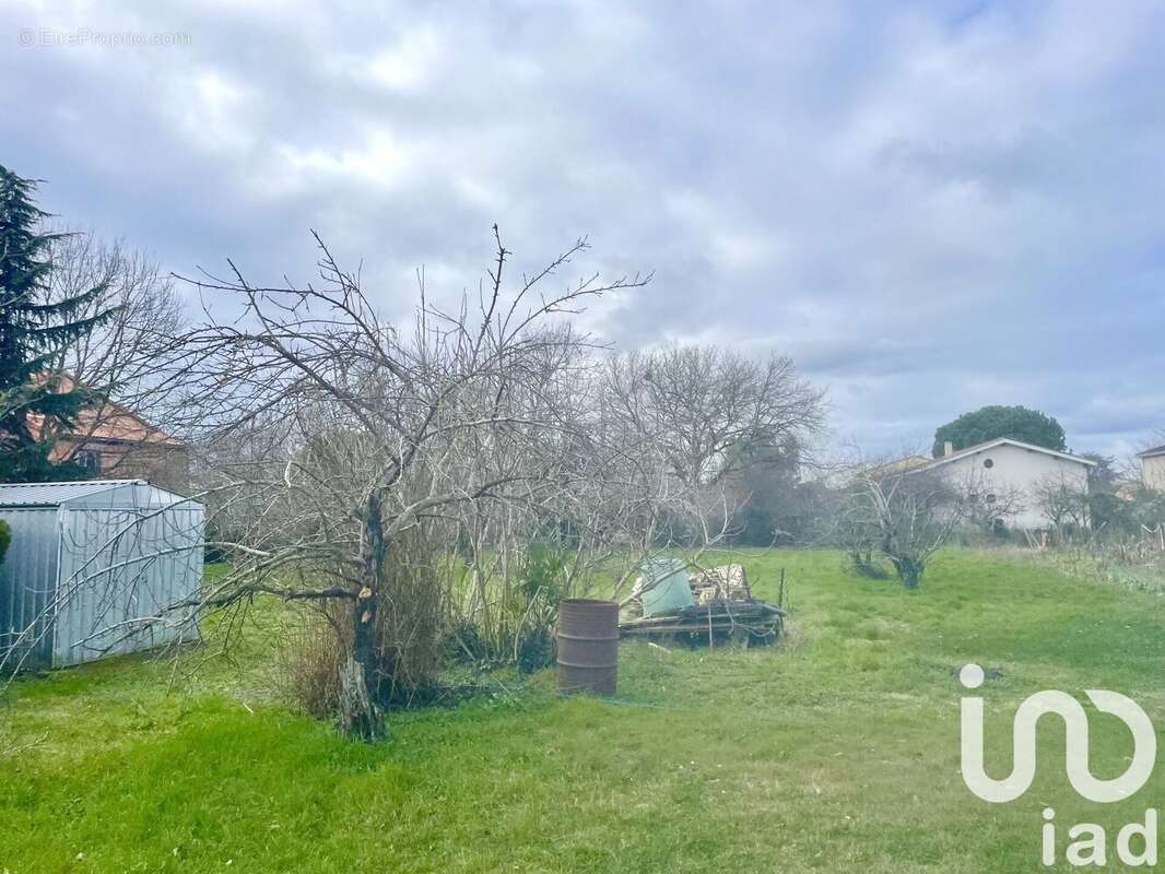 Photo 2 - Terrain à FENOUILLET