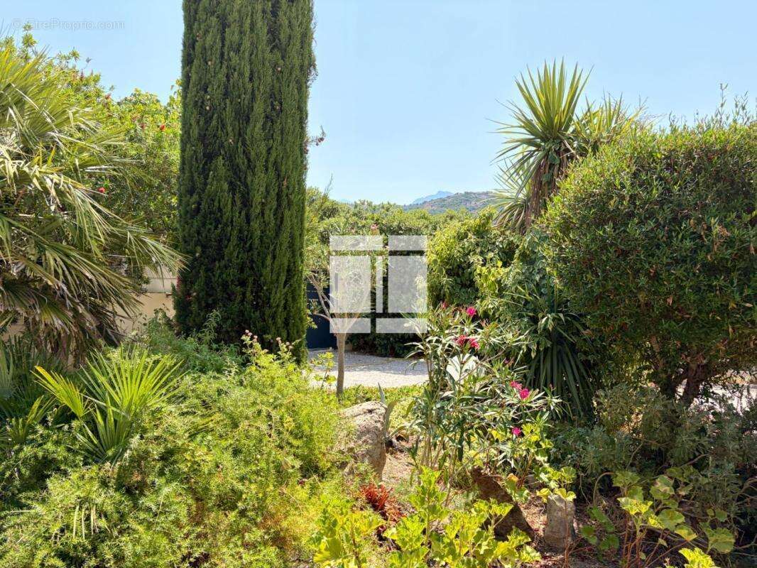 Maison de plain-pied avec vue exceptionnelle sur les domaines viticoles - photo 21