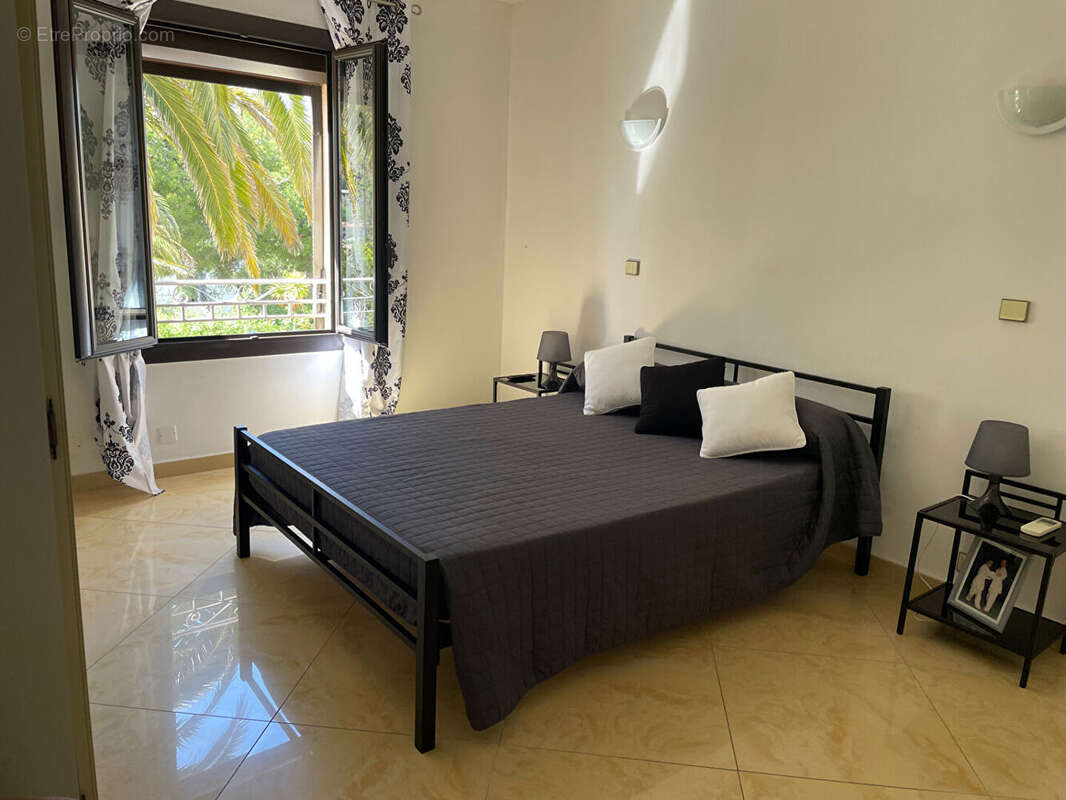 Maison à SAINT-MANDRIER-SUR-MER