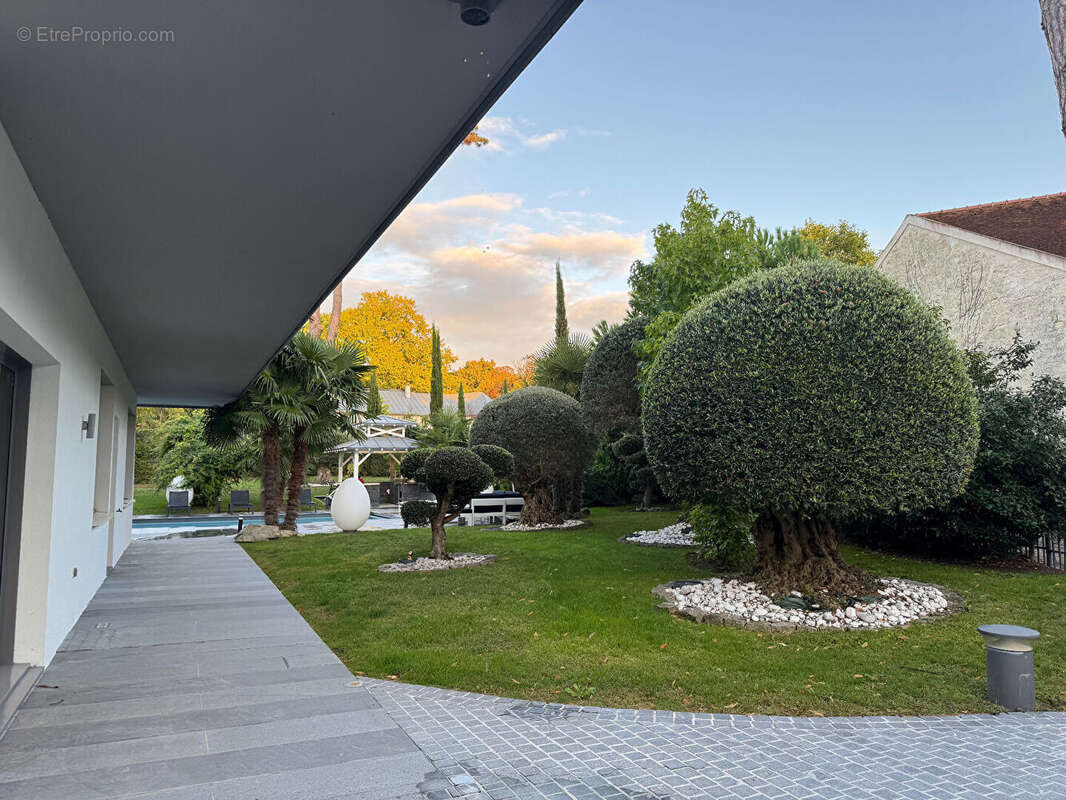 Maison à RUEIL-MALMAISON