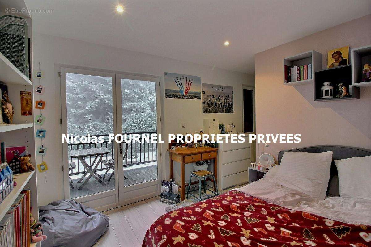 Maison à SAINT-GENEST-MALIFAUX