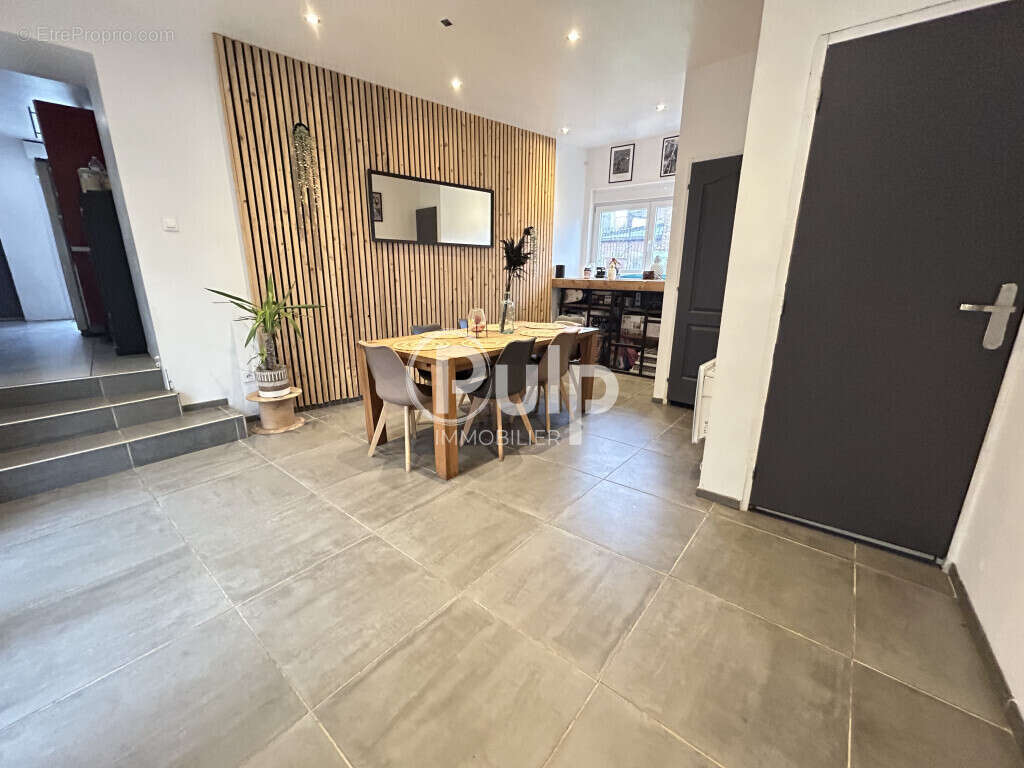 Maison à FOUQUIERES-LES-LENS