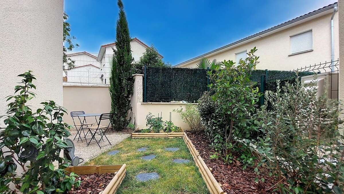 Appartement à VILLEFONTAINE