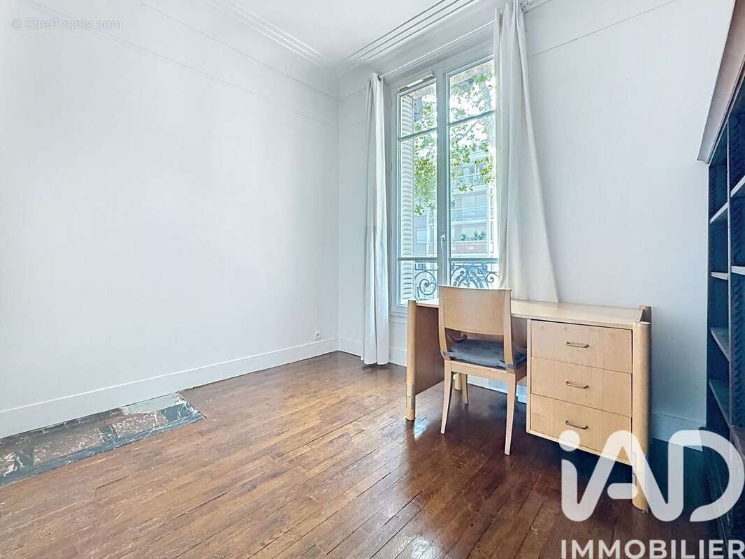 Photo 8 - Appartement à CLICHY