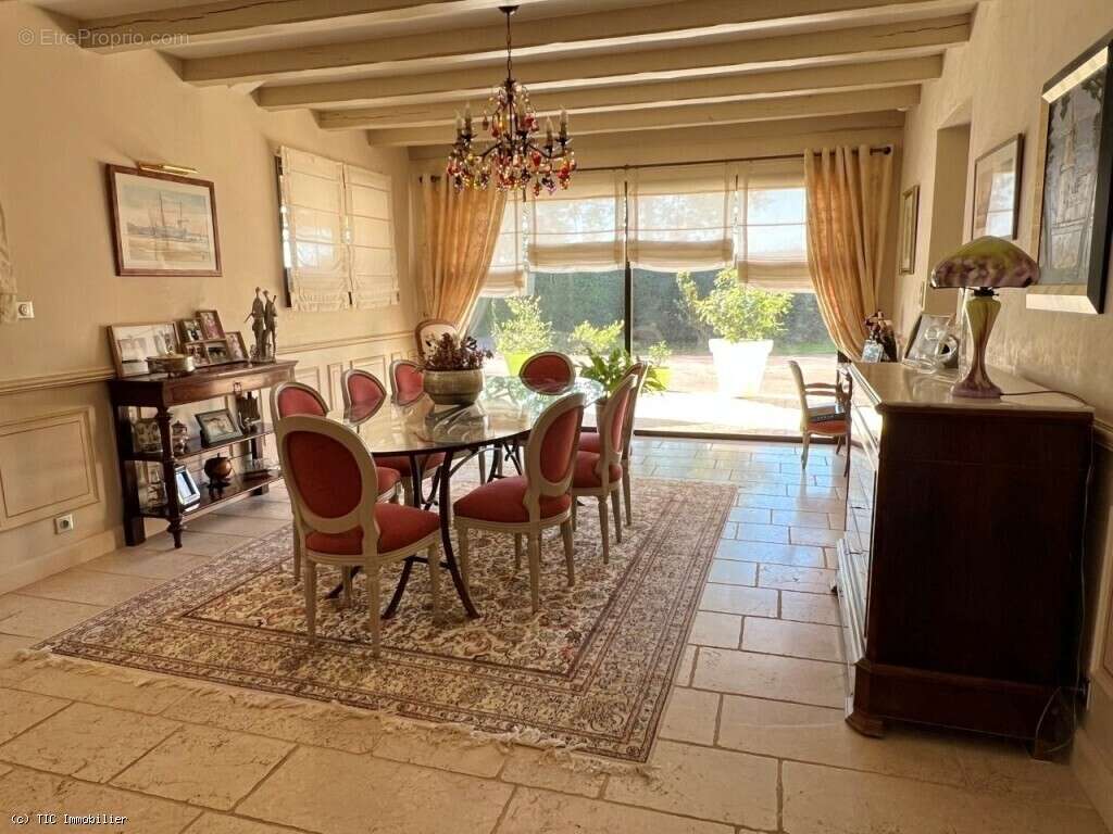 Maison à SAUZE-VAUSSAIS