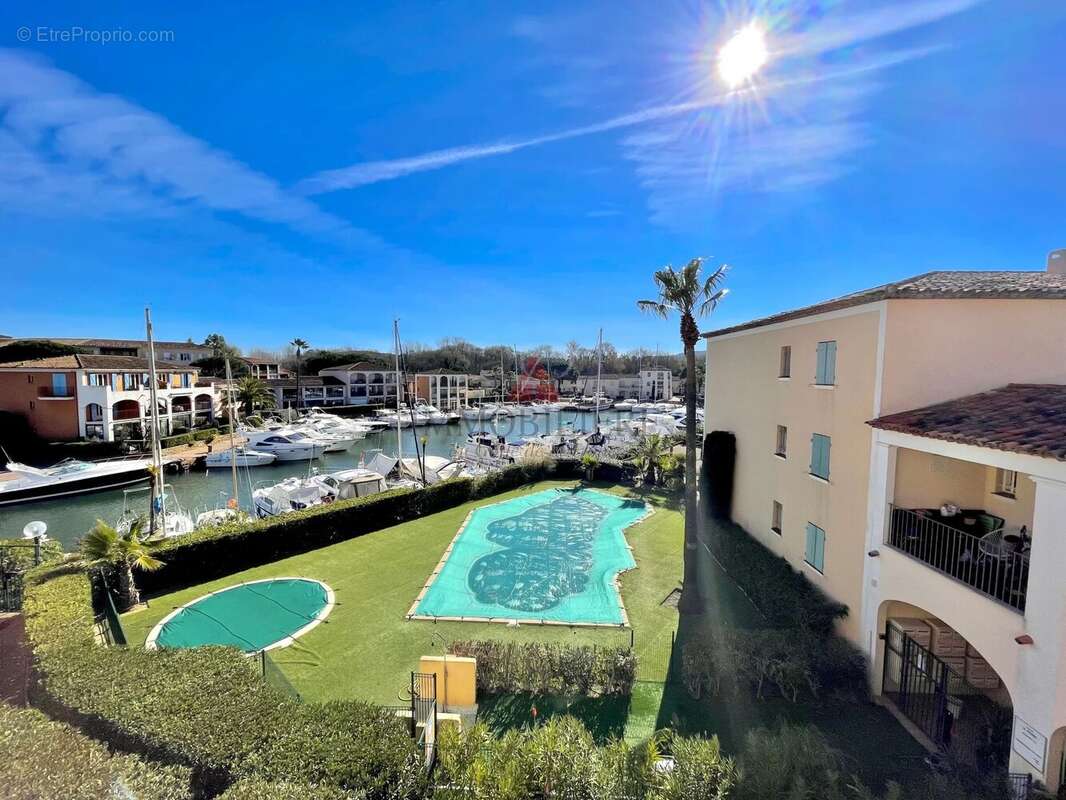 Appartement à COGOLIN