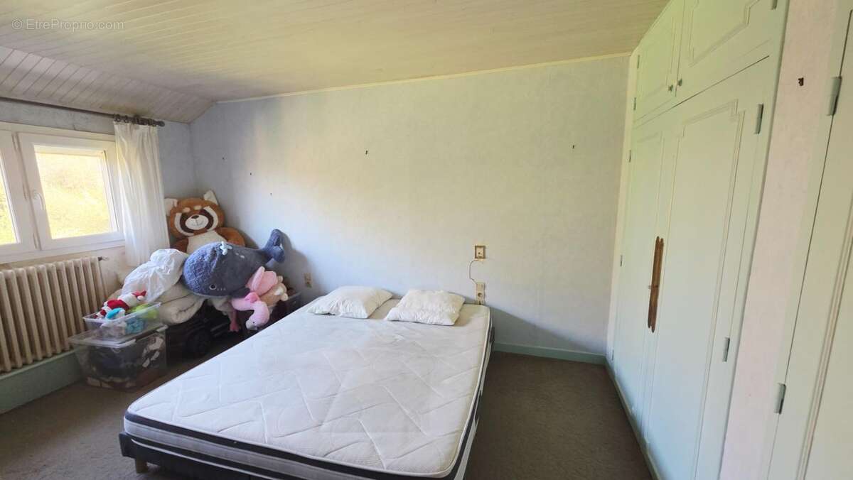 Maison à MAILLY-MAILLET