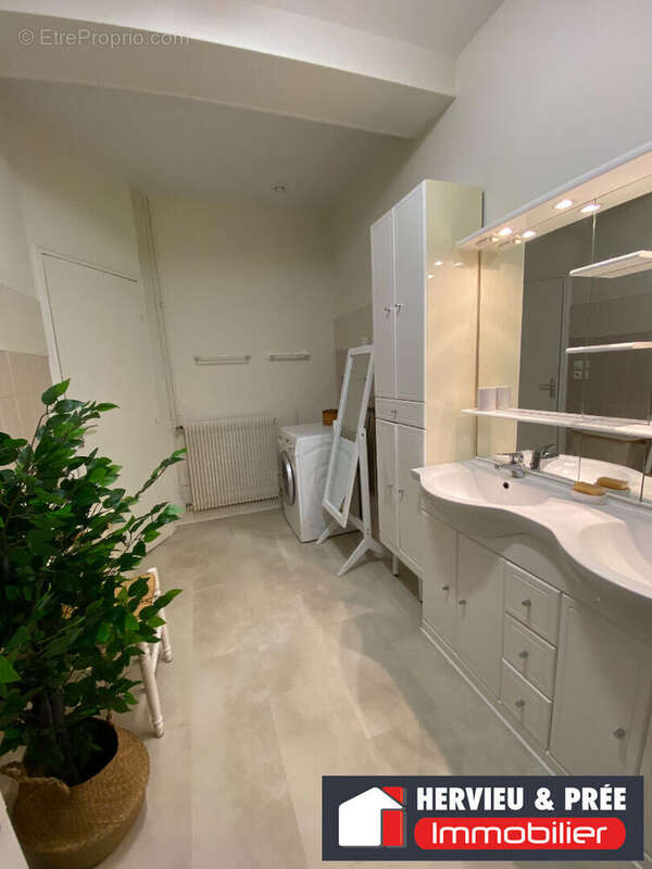 Appartement à LUC-SUR-MER