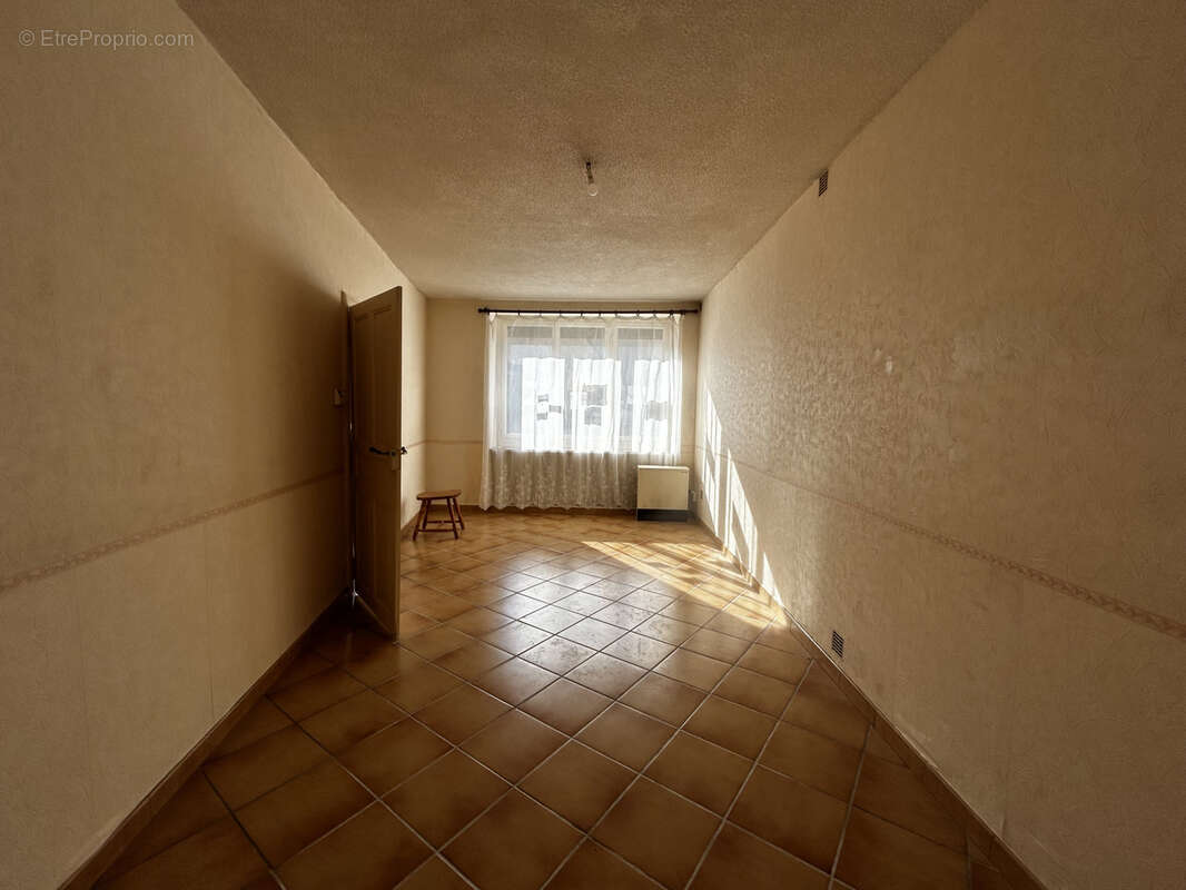 Maison à LABRUGUIERE