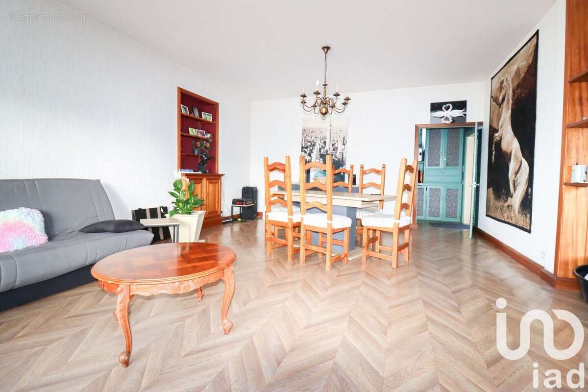 Photo 5 - Maison à SERANDON