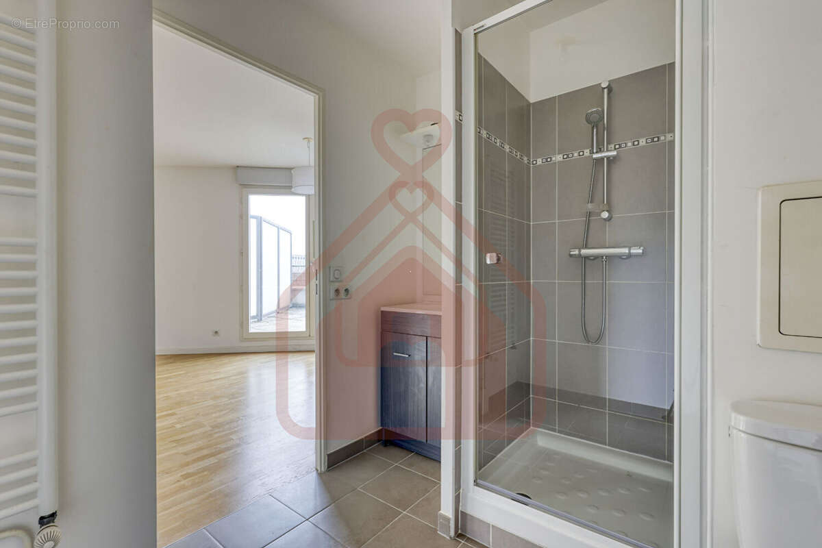 Appartement à LE KREMLIN-BICETRE