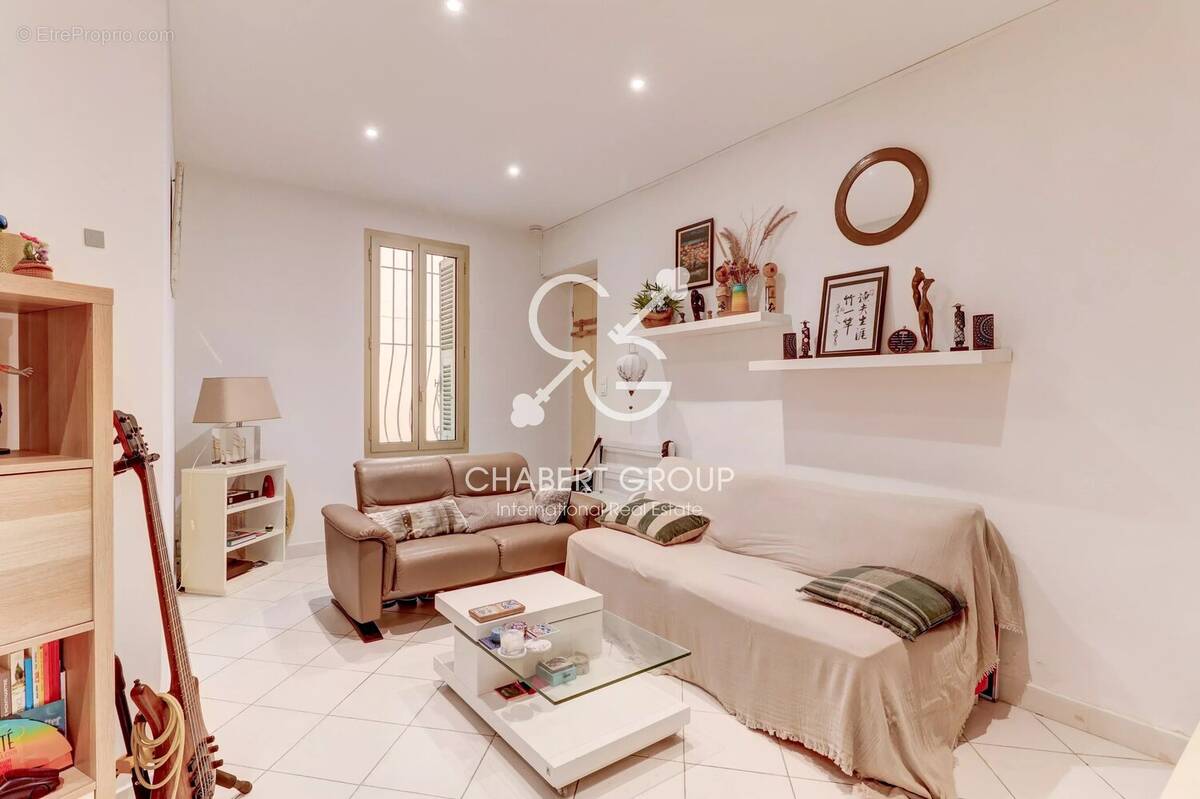 Appartement à VILLEFRANCHE-SUR-MER